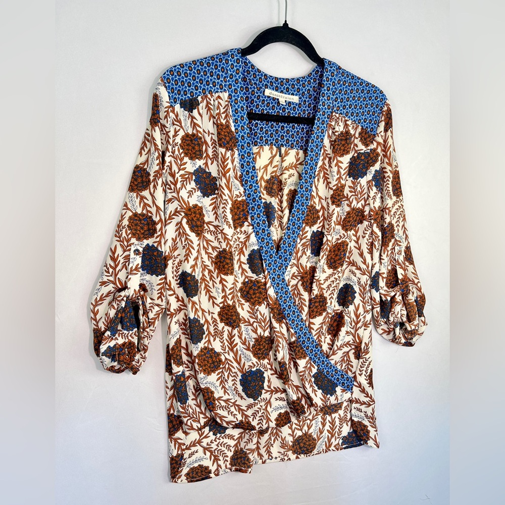 Daniel Rainn Wrap-Style Women's Top in Cream, Brown & Blue
